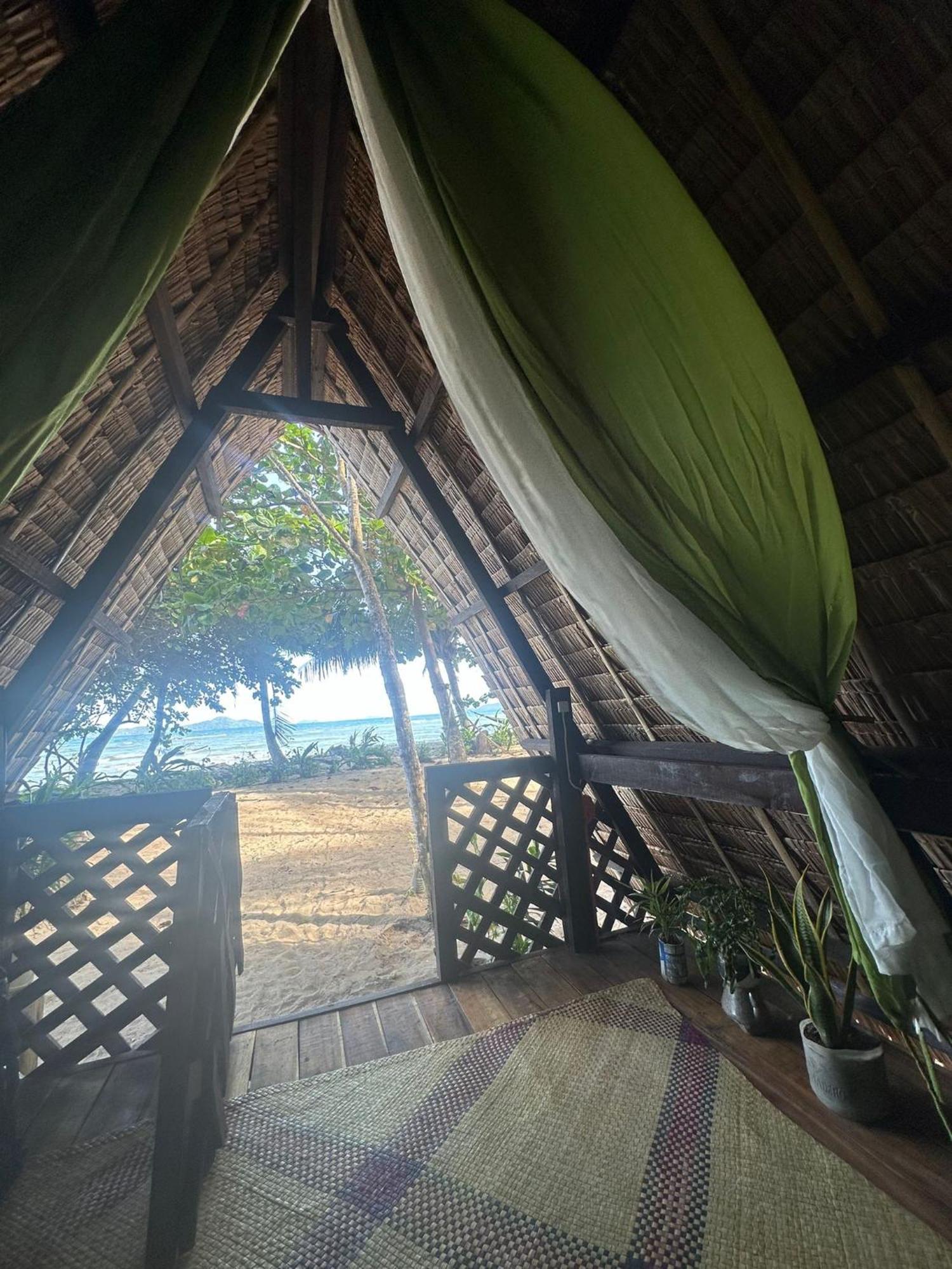 Efrena Agro Tourism Beach El Nido Exteriör bild
