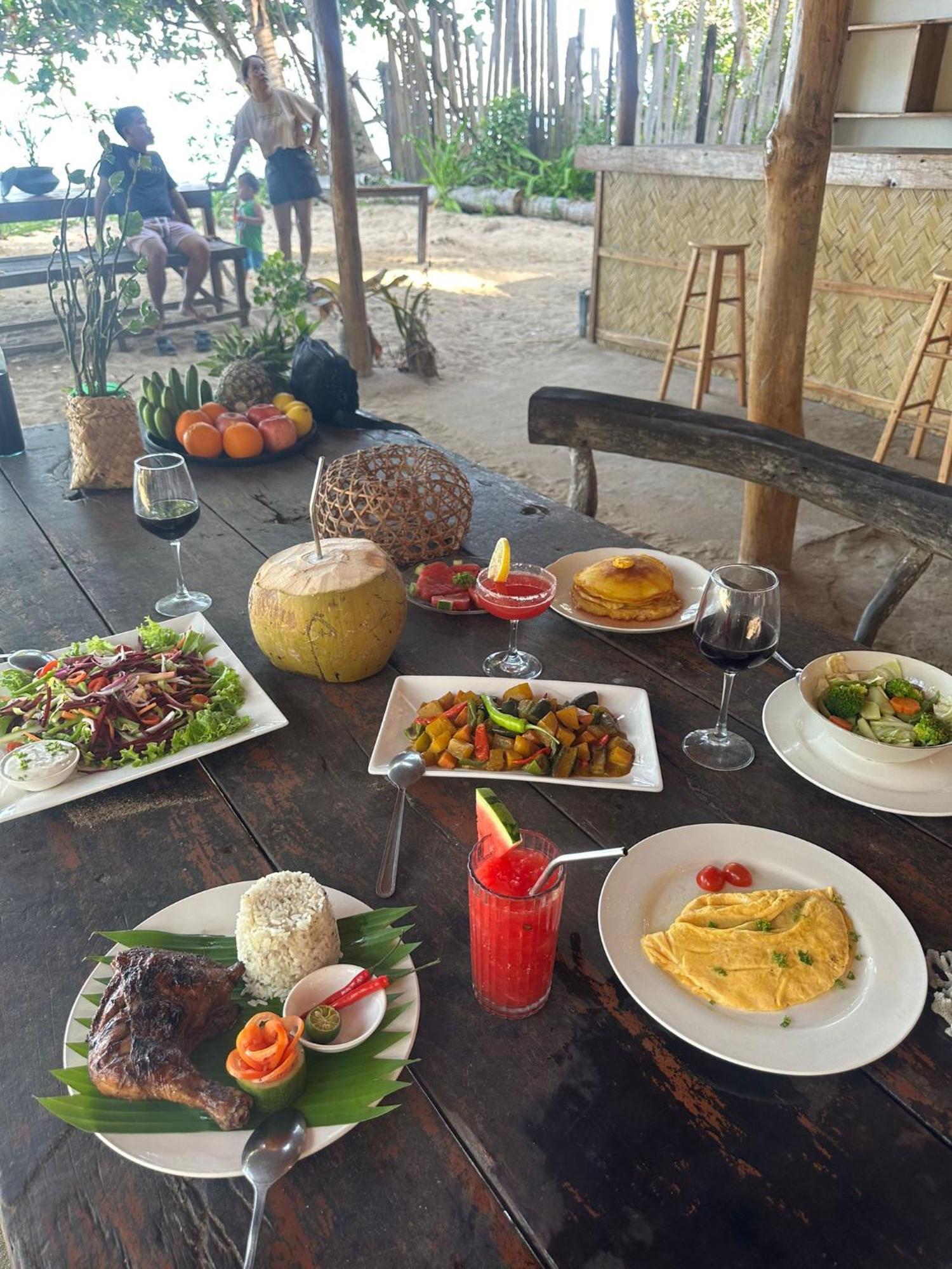 Efrena Agro Tourism Beach El Nido Exteriör bild