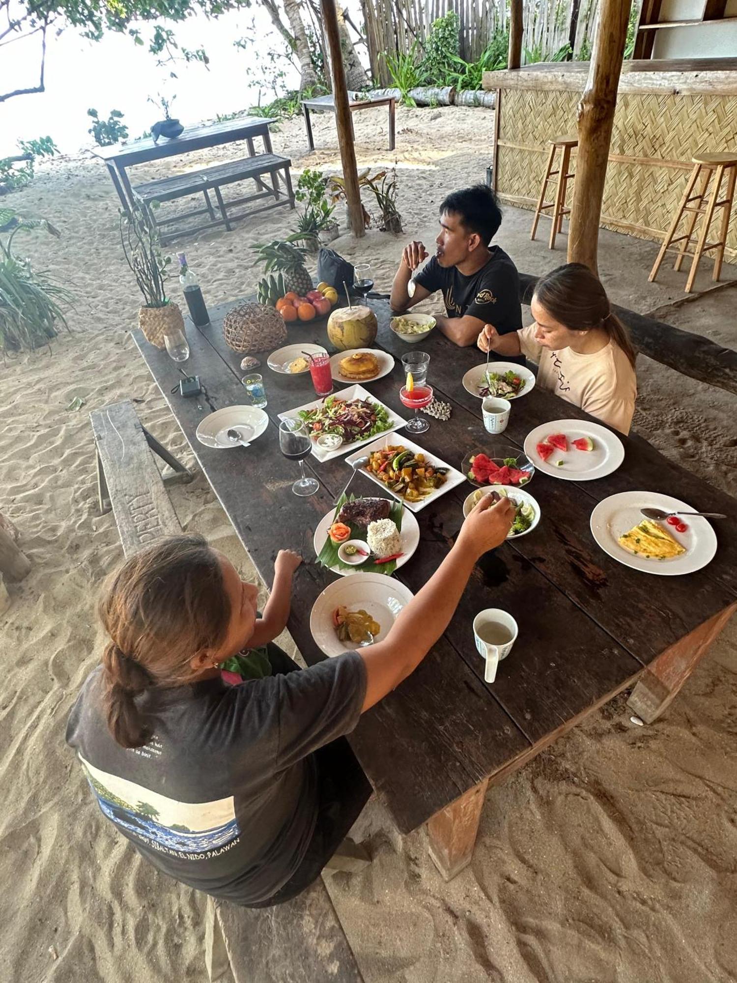 Efrena Agro Tourism Beach El Nido Exteriör bild